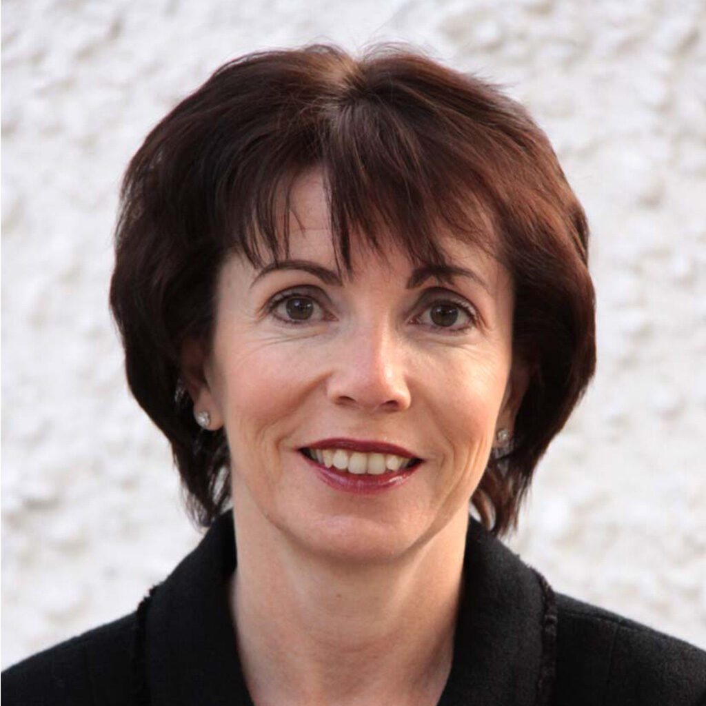 Dr Anna Fenton
